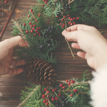 Pine & Pour: Holiday Workshop December 18th